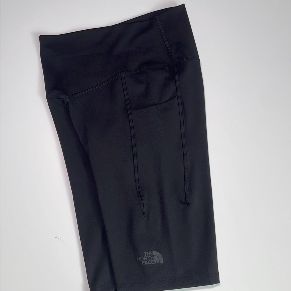 The North Face Black long pocket biker short NWT woman’s SzS - Picture 5 of 12
